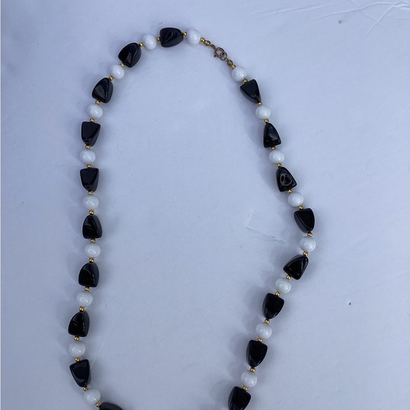 Necklace - Picture 2 of 3